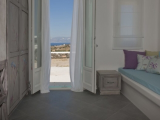 paros luxury villas